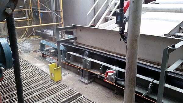 Flex-Wall Belt Wall Conveyor to Remove Food Waste for Hanover Foods in Hanover, PA - KWS