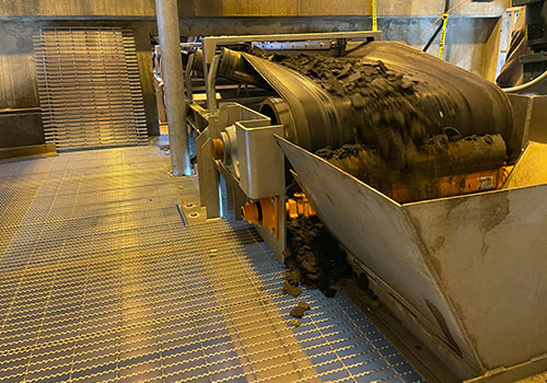 Belt Conveyor for Transferring Dewatered Biosolids and Grit at East Bank WWTP in Jefferson Parish, LA | KWS