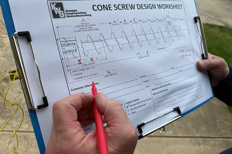 Cone or Mass-Flow Screws Accurately Meter Bulk Materials