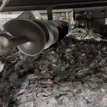 Truck Bin Leveling Screw Conveyor Built to Exact Requirements