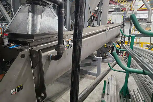 Process Water is Pumped Through Both Jacket and Hollow Flight to Indirectly Cool Molybdenum Trioxide