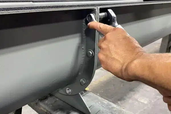 All Fasteners Must be Tightened to Proper Torque Rating