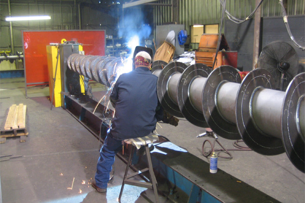 Special Hardsurfaced Screw was Manufactured and Delivered within 2 Days to Meet Customer Requirements