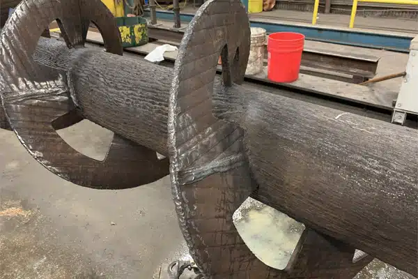 Chromium Carbide Overlay Plate is Used for Screws to Convey Glass Cullet and Alumina