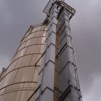 Abrasion-Resistant Centrifugal Bucket Elevator for Elevating Frac Sand
