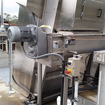 Screenings Conveyance for Blackhawk WWTP in Friendswood, TX - KWS Manufacturing