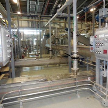 Load Out System for Wastewater Grit and Screenings at Waterloo, ON WWTP - KWS Manufacturing
